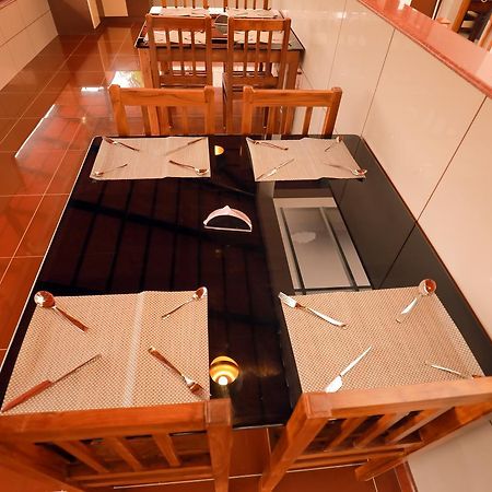 Roses Inn Fortkochi Exterior foto