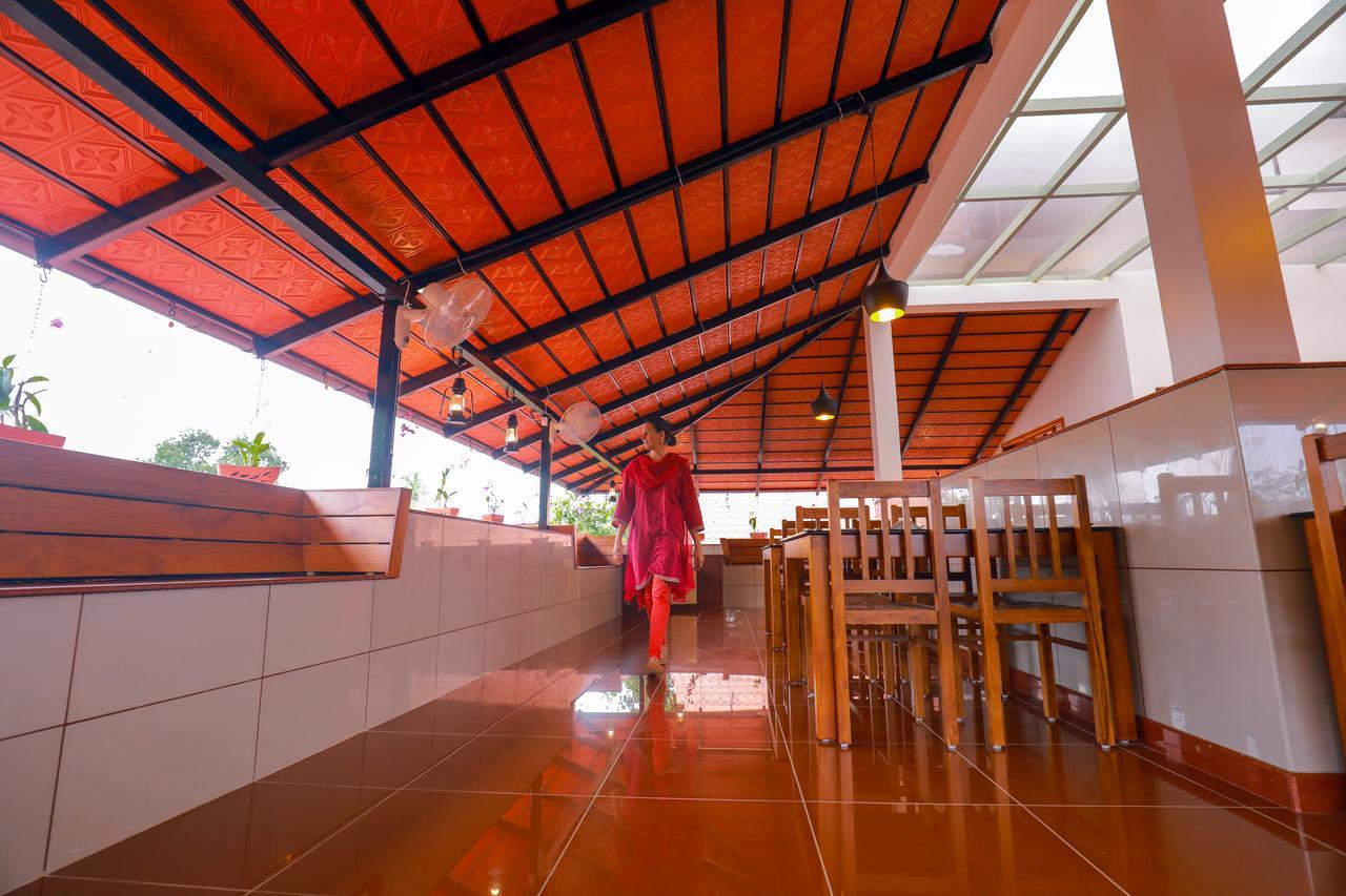 Roses Inn Fortkochi Exterior foto