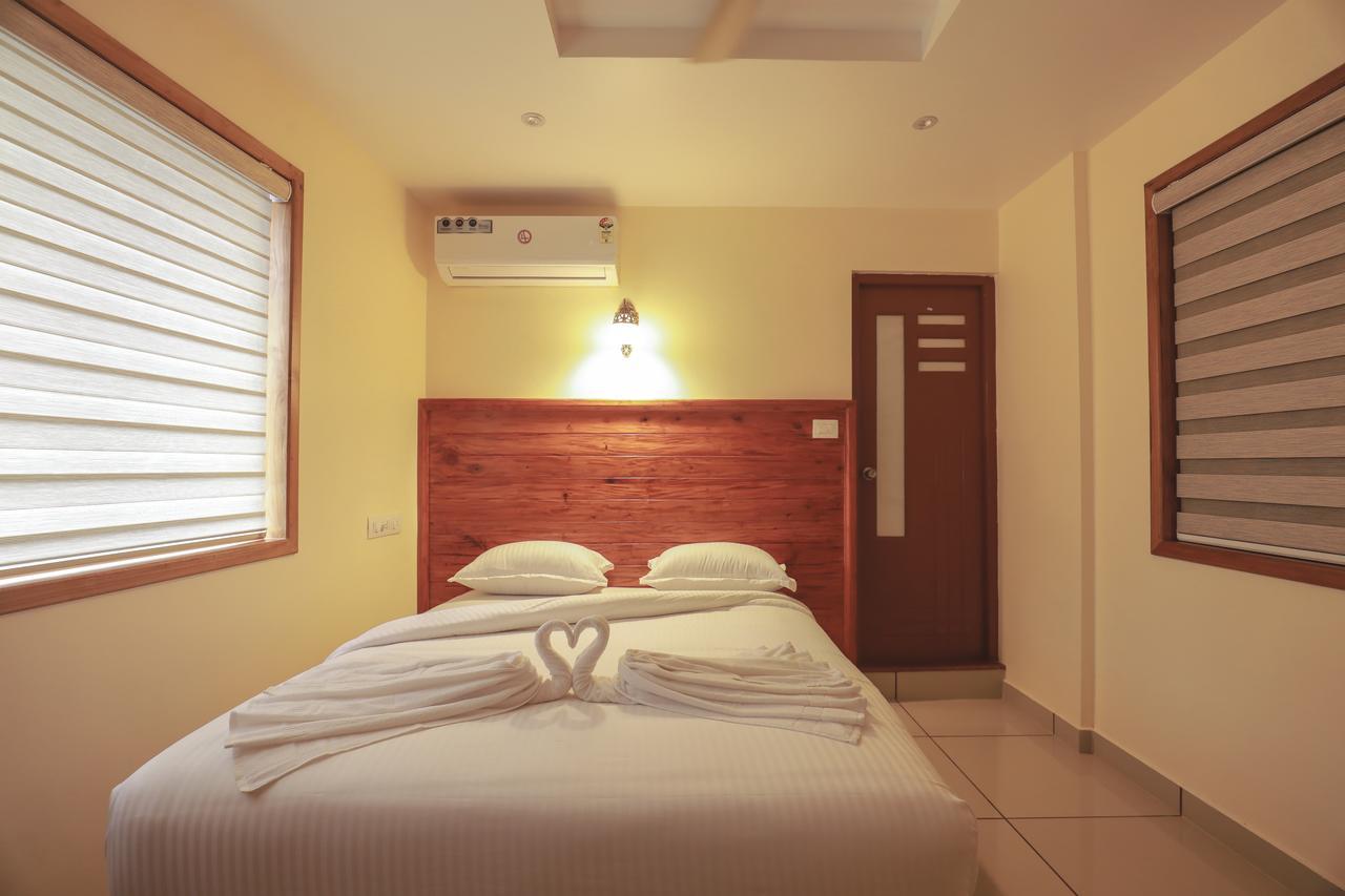 Roses Inn Fortkochi Exterior foto