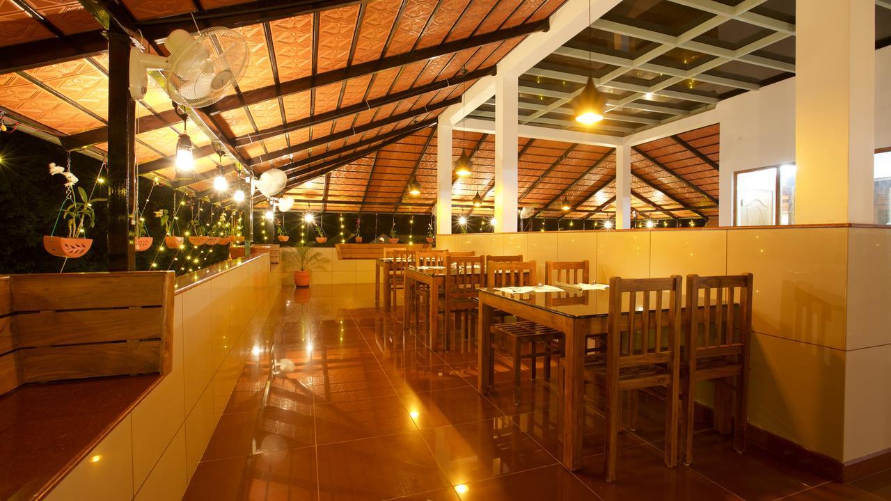 Roses Inn Fortkochi Exterior foto